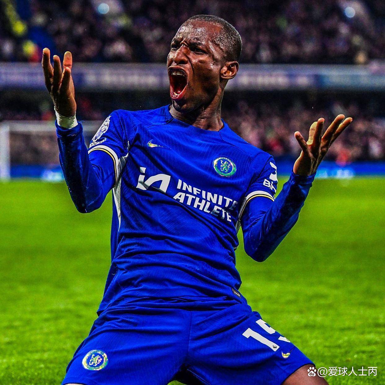 约内斯库和克拉克谁三分准